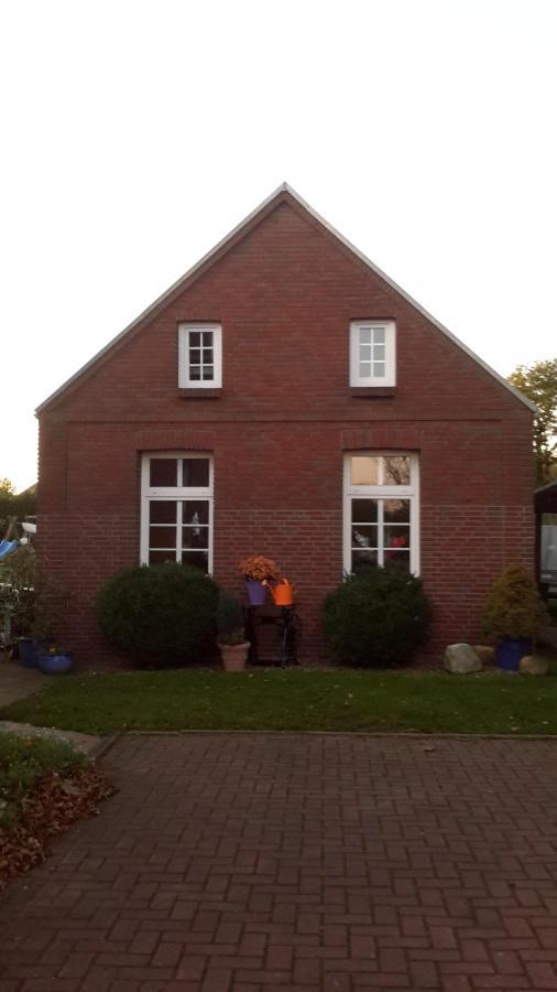 Sommerhaus  Esens Exterior foto